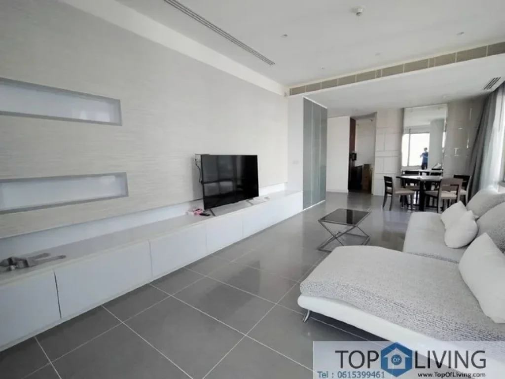 ForRent condo 185 Rajadamri near BTS Rajadamri ready to move in