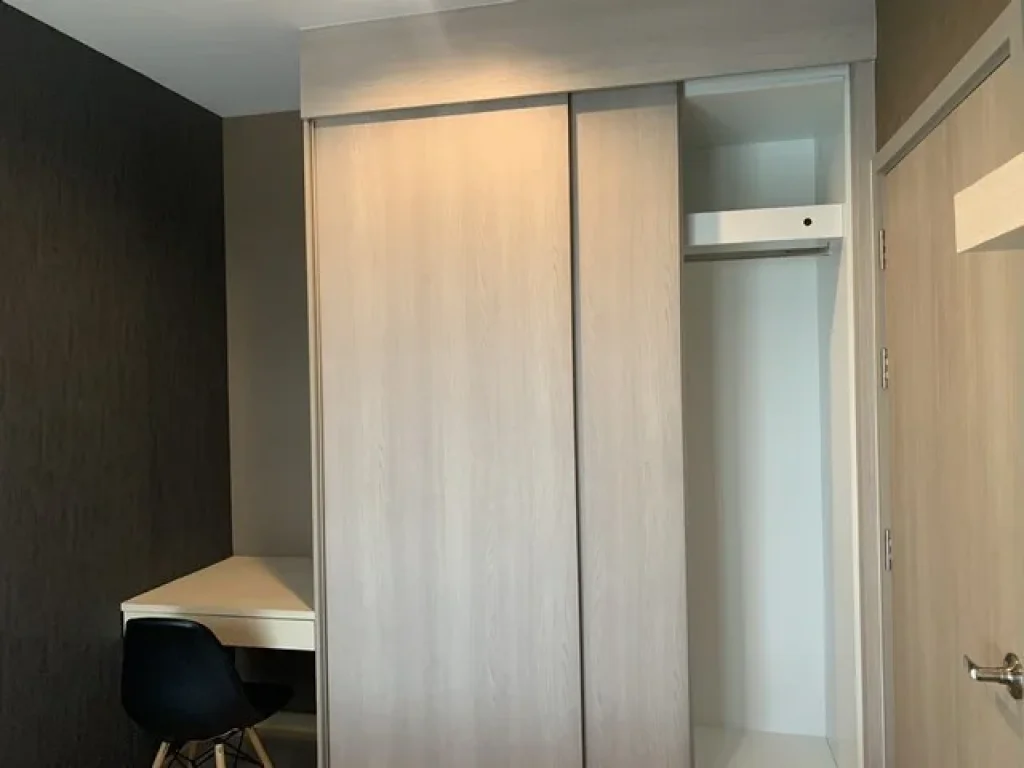 Whizdom Connect convenient comfortable safe private BTS Punnawithi