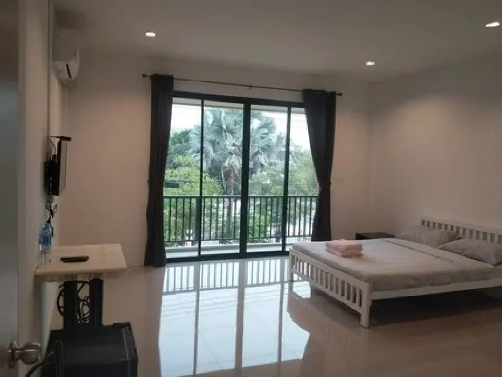 ขายด่วน Town Home กึ่ง อาคารพาณิชย์ หลังใหม่ 198 ล้าน ราคาถูก ใกล้ตลาดน้ำอัมพวา