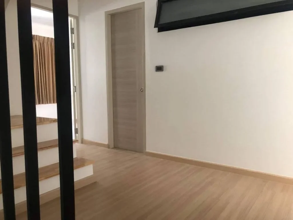 For Rent ให้เช่า ทาวน์โฮม 3 ชั้นครึ่ง Huas Niche แจ้งวัฒนะ เฟอร์ครบพร้อมอยู่ ใกล้หมู่บ้านนิชดาธานี โรงเรียน ISB Inter