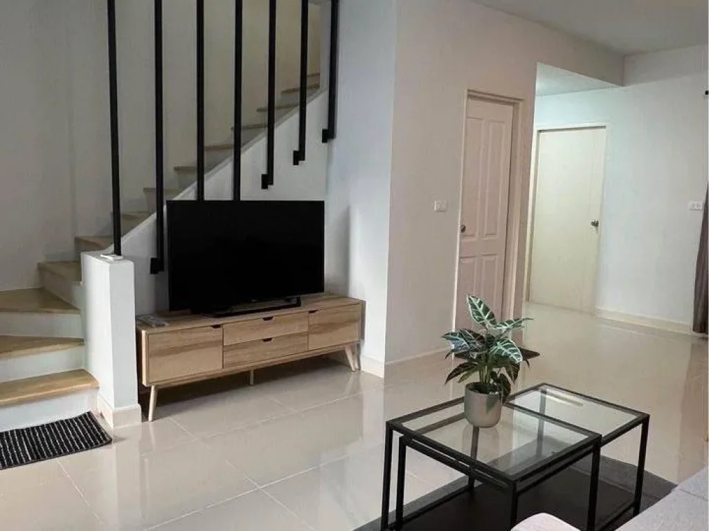 For Rent ให้เช่าทาวน์โฮม 3 ชั้น หมู่บ้าน อารียา เดลี่ ลาดปลาเค้า เกษตรนวมินทร์ พื้นที่ 160 ตรม