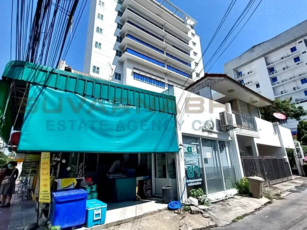 เซ้ง ร้านขายยา หน้ามหาวิทยาลัยประสานมิตร สุขุมวิท 23