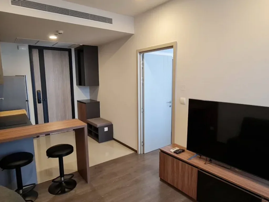 Condo Oka Haus Sukhumvit 36 ใกล้ BTS ทองหล่อ 3466 ตรม 1 นอน ชั้น15 วิวโล่ง ทิศตะวันออก ตกแต่งครบ