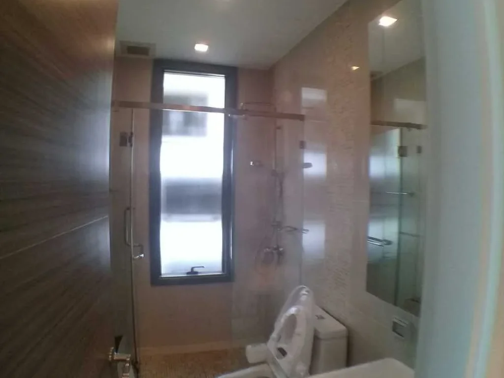 Q asoke เพชรบุรีตัดใหม่ 2 Bed 1 bath ชั้น 34 เฟอร์ครบ มีระเบียง พร้อมอยู่