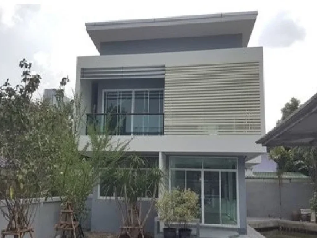 For Rent ให้เช่าบ้านเดี่ยว 2 ชั้น ซอยประดิพัทธ์ 8 บ้านเปล่า ดีไซด์สวยมาก จอดรถ 2 คัน แอร์ 2 เครื่อง อยู่อาศัย หรือ Home Office