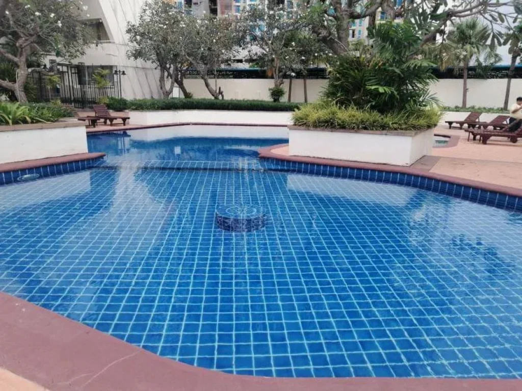 ขายเพ้นท์เฮ้าส์ใกล้หาดจอมเทียน เดินลงทะเลเพียง 30 เมตร Sale Penthouse 30 Meter from Jomtien Beach