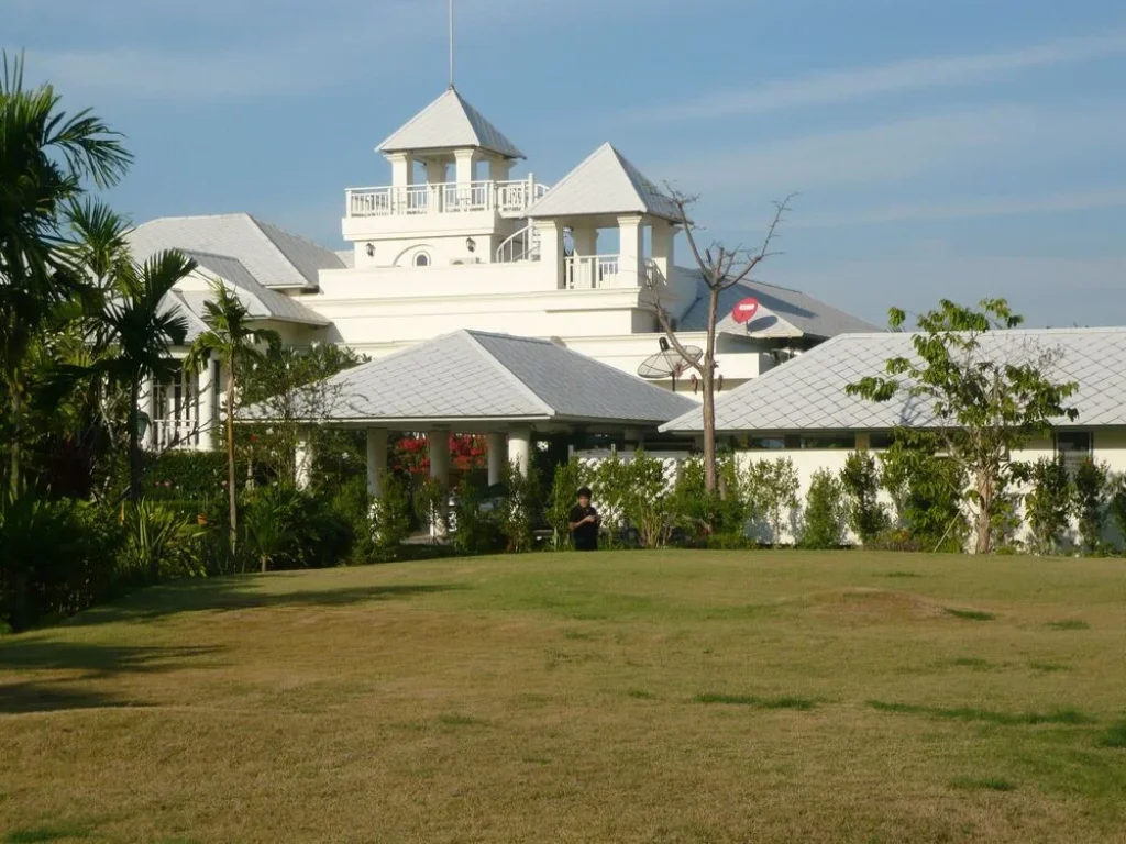 บ้านพักอาศัยสวยติดริมแม่น้ำบางปะกงวิวสวยอากาศบริสุทธิ์