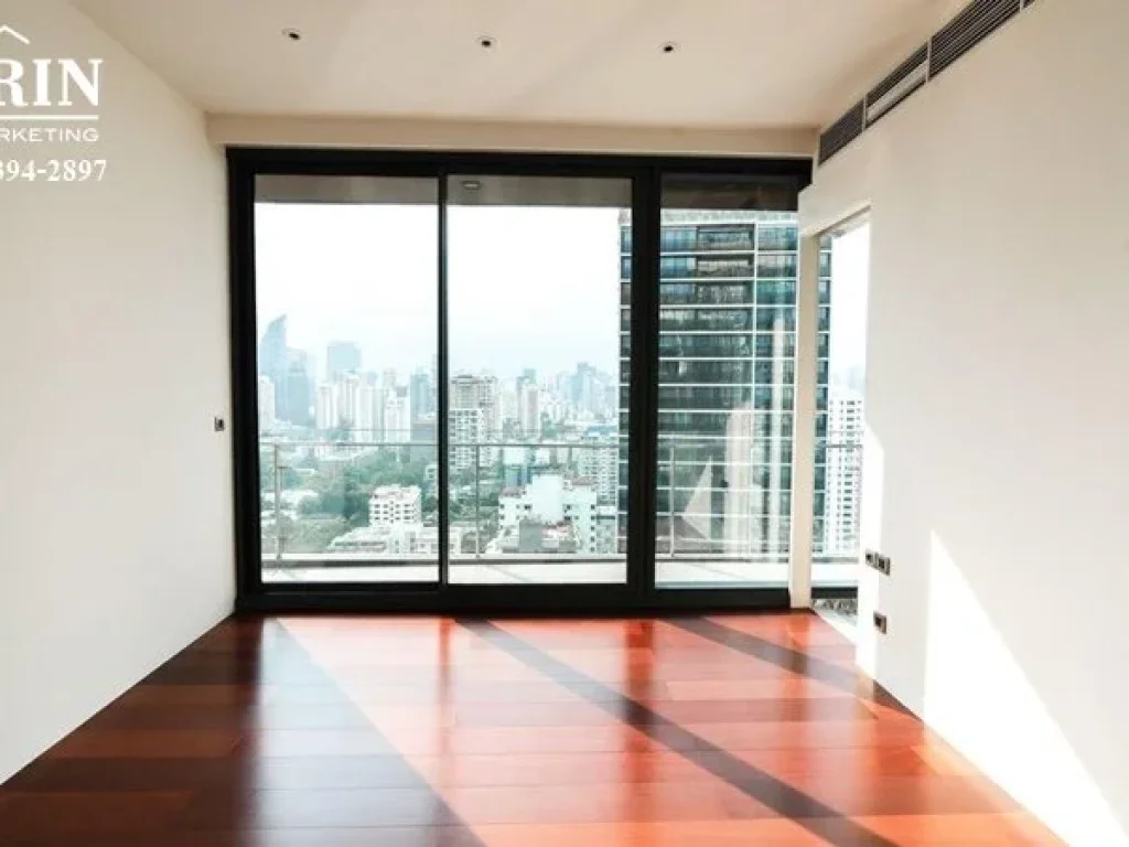 ขายคอนโดหรูที่ทองหล่อ Luxury Condo at Thonglor  KHUN by YOOคุณ บาย ยู Fully Furnished