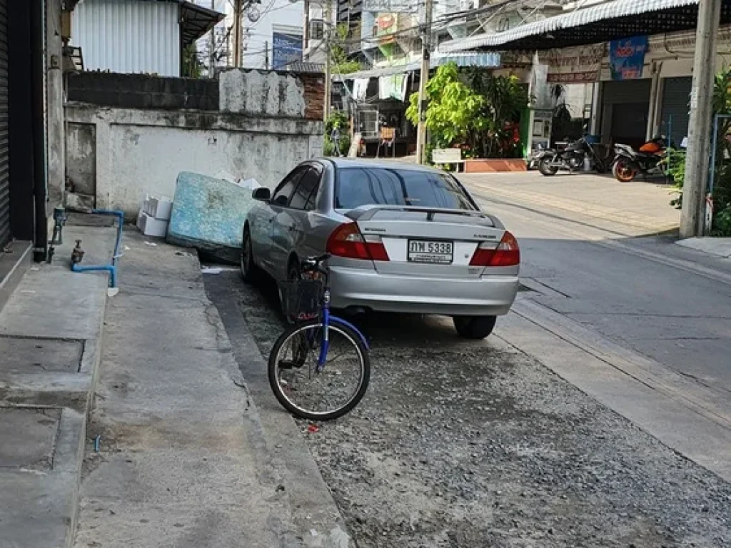 ให้เช่าอาคารพาณิชย์ 45ชั้น ในซอยอุดมสุข 42 บางนา-ตราด 19 บางนา