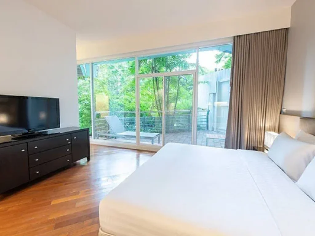 ให้เช่า คอนโดใหม่ 5 ห้องนอน สาทร Rent 5 Bedroom Penthouse Unit at Sathorn