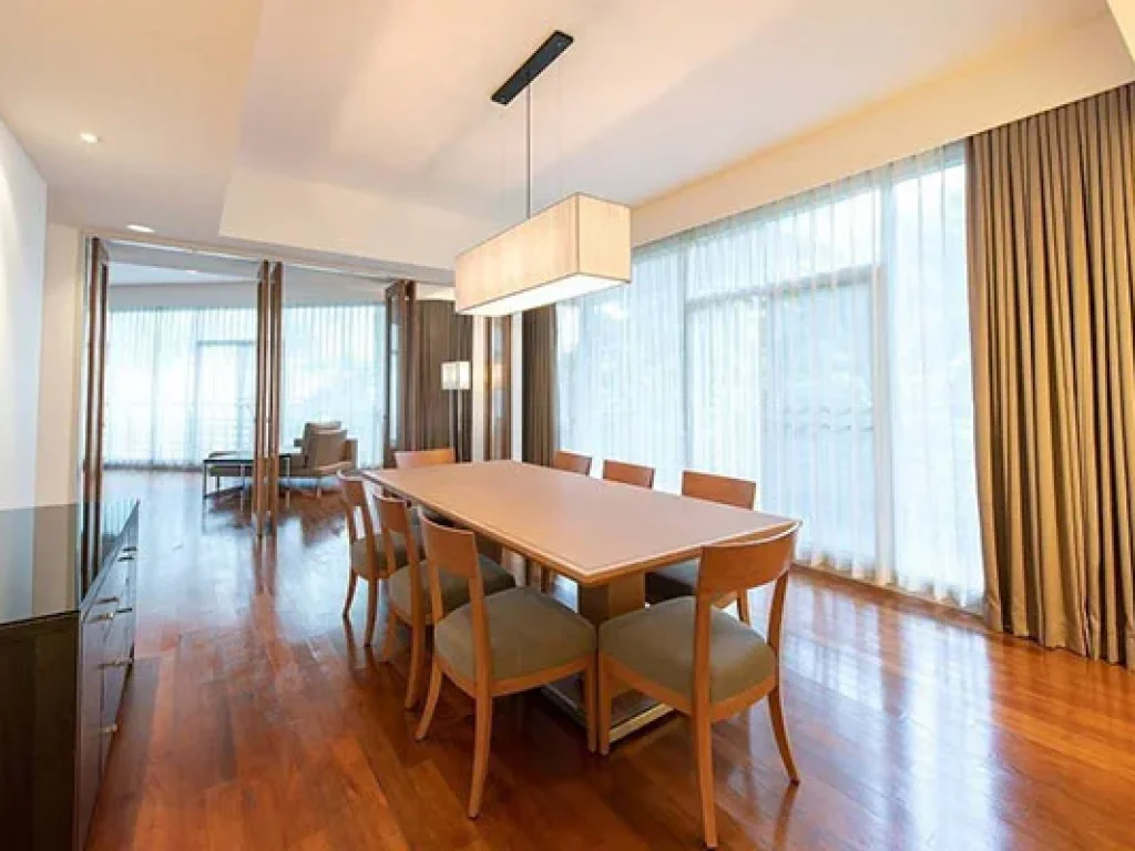 ให้เช่า คอนโดใหม่ 5 ห้องนอน สาทร Rent 5 Bedroom Penthouse Unit at Sathorn