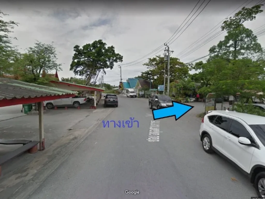 ที่ดินอยู่ใน ซอยอดุลศานการ สามารถออกได้ทั้ง ถนนบางนา-ตราด และ ถนนเทพารักษ์ เหมาะสำหรับทำที่พักอาศัย โกดังสินค้า