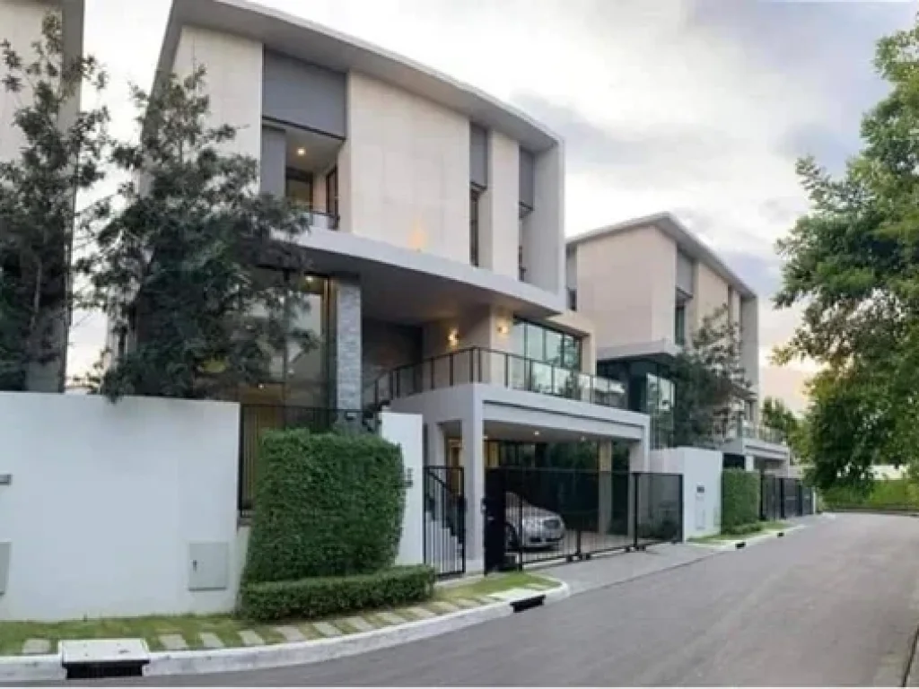 บ้านเดี่ยว 3 ชั้น Baan Klang Muang CLASSE ชั้นSuper Luxury เอกมัย-รามอินทรา แบบบ้าน CLASSE VILLAS MONTE 3ชั้น