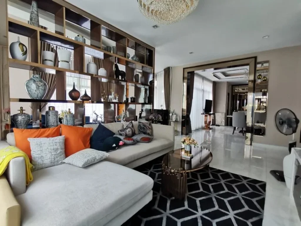 ขายบ้านเดี่ยวโครงการแกรนด์บางกอกบูเลอวาร์ด พระราม 9 For Sale Grand Bangkok Boulevard Rama 9