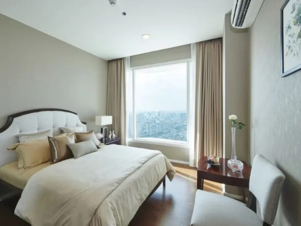 ขายด่วนคอนโด แม่น้ำ เรสซิเดนท์MENAM RESIDENCES BLAC01072