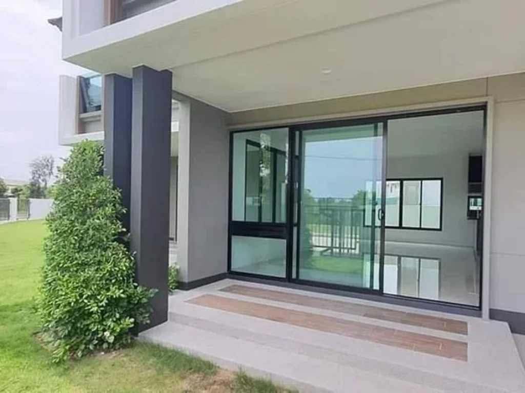 Burasiri Bangna by Sansiri Brand new house for S A L E Located at Bang Saothong District Samutprakan