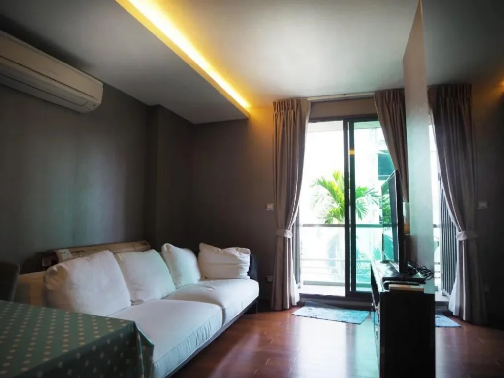 ขายคอนโด The Address Sukhumvit 61 1 Bed 1 Bath 1 Living room Space 4737 SQM ราคาขาย 67 ล้านบาท