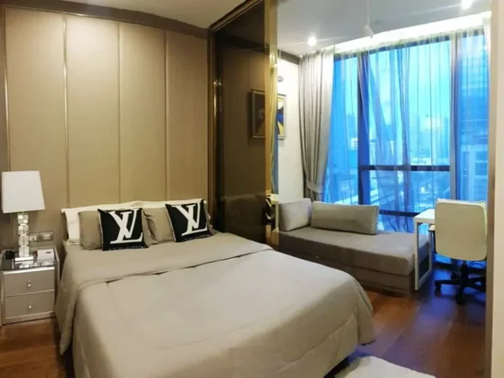 เช่า FOR RENT THE BANGKOK SATHORN 1 bedroom 60 Sqm59000 CLOSE BTS SURASAK