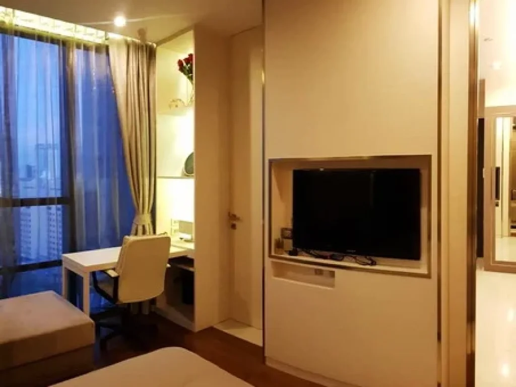 เช่า FOR RENT THE BANGKOK SATHORN 1 bedroom 60 Sqm59000 CLOSE BTS SURASAK