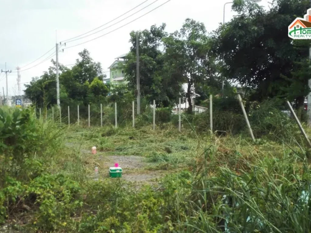 ที่ดินใกล้โรงเรียนอัสสัมศรีราชา