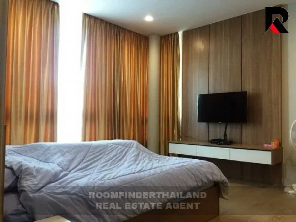 เช่า FOR RENT I-NINE PHAHONYOTHIN 3 beds 6 baths 50 Sqw85000 CLOSE BTS SAPHAN KWAI