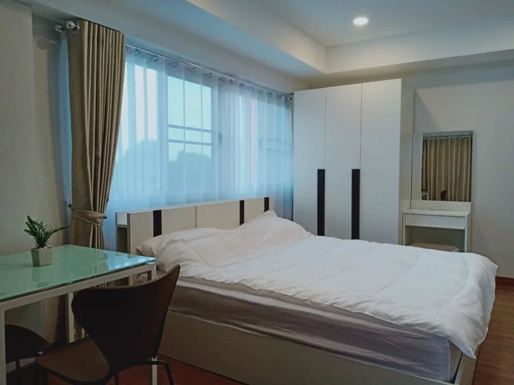 คอนโด เซเว่นสตาร์ 7 Stars condo in Chedyod for sale