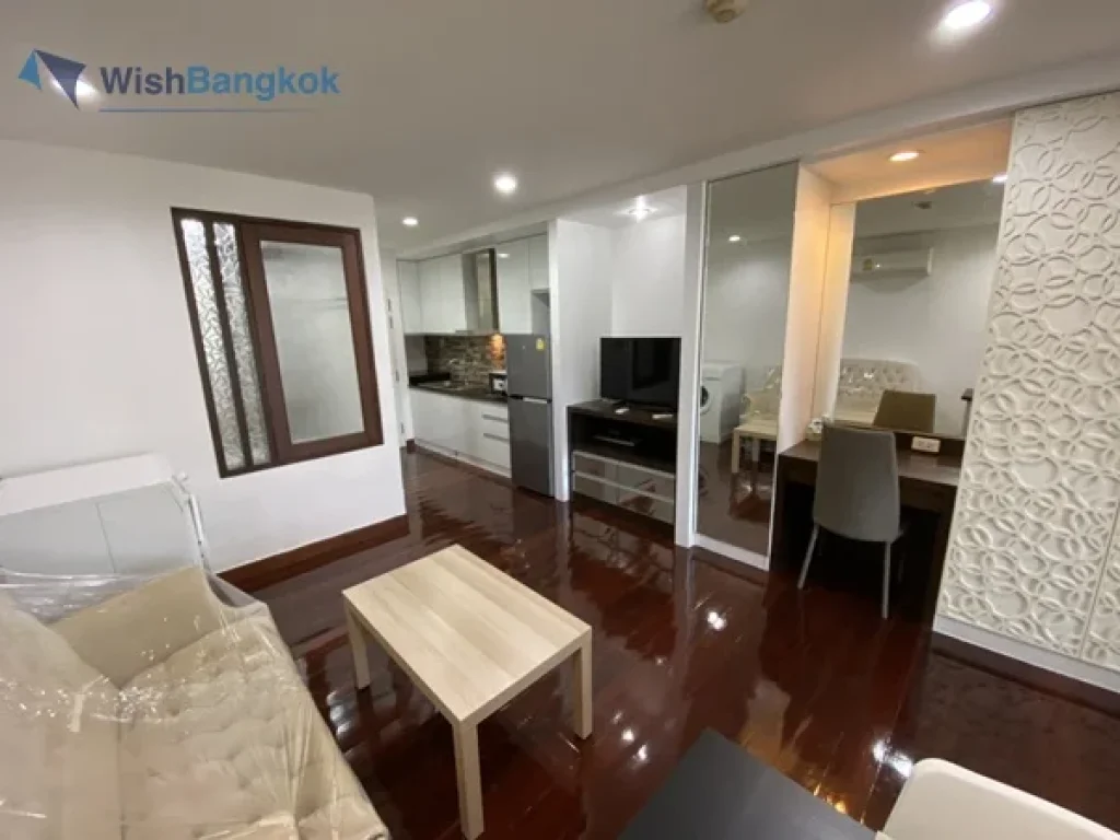 ห้องสวย ให้เช่าคอนโด 1 ห้องนอน ย่าน พร้อมพงศ์ เพียง 16000 บาท