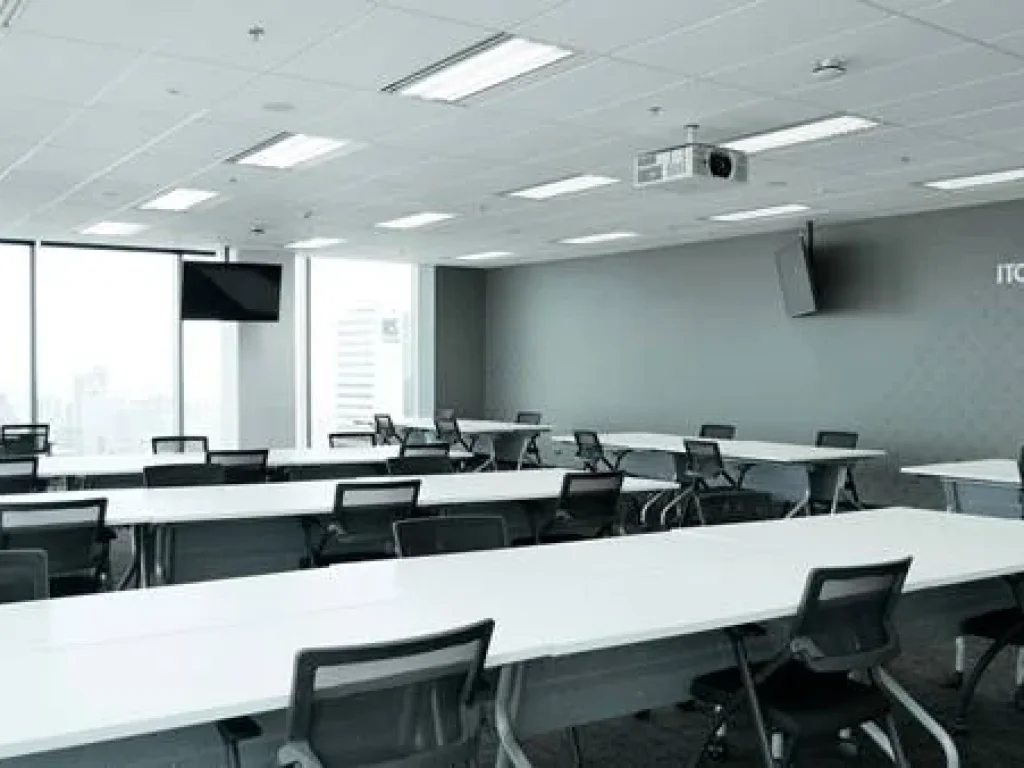 ให้เช่าสำนักงานชั่วคราว ราคาทุน ส่วนกลางครบ Office Space for Rent AIA Capital Center Ratchada 32nd Floor 241 SQM