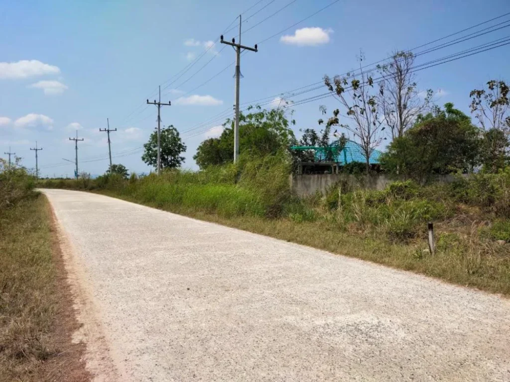 ที่ดิน 200 ตรว ถมแล้วมีรั่วลวดหนามล้อมรอบ ตำบลทับใต้ อำเภอหัวหิน