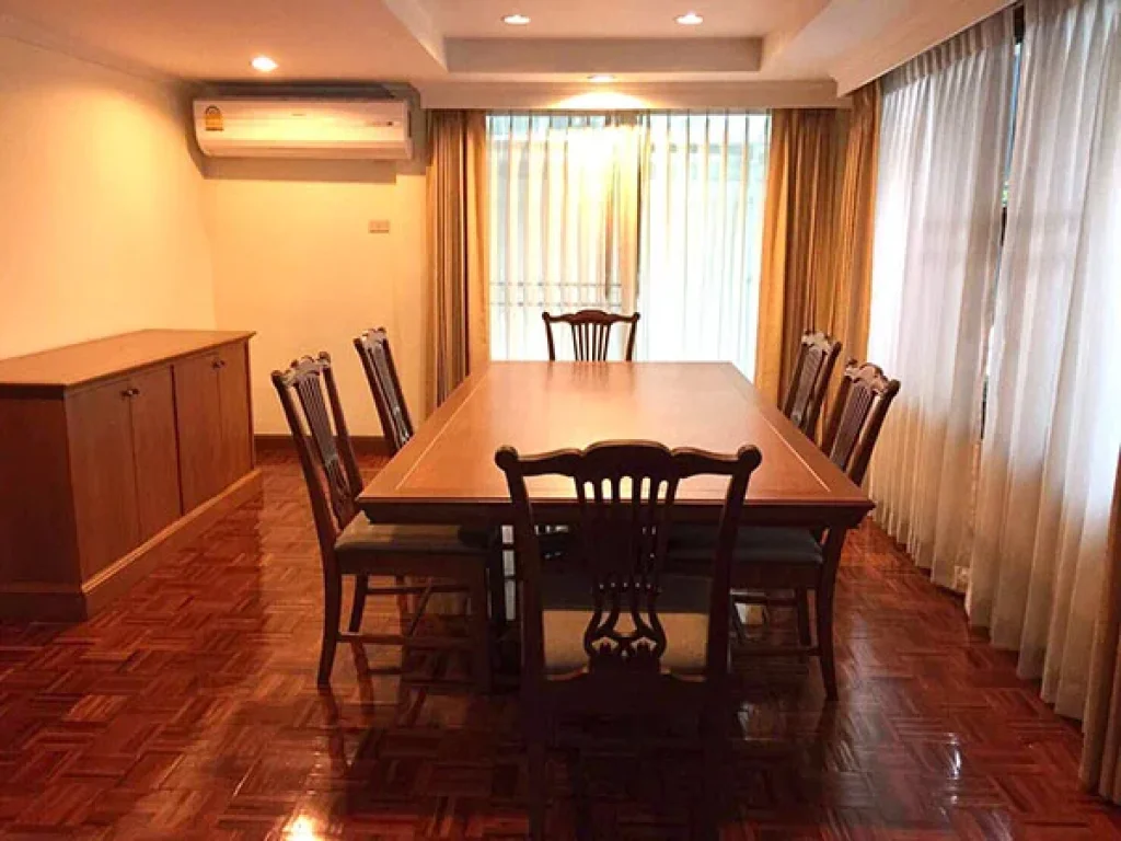 บ้านเดี่ยว น่าอยู่ พร้อมเฟอร์นิเจอร์ ย่าน เอกมัย Single House with Fully Furnished in Ekamai