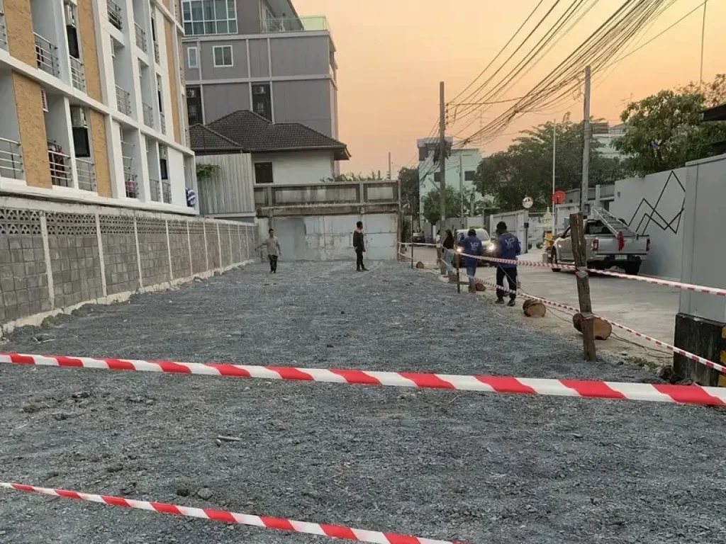 ขายที่ดินบนถนนสุขุมวิท 50 ทำเลดี