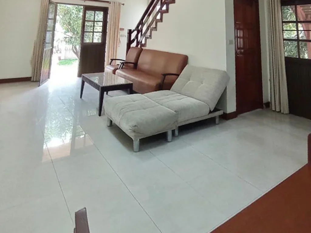 บ้านเดี่ยว พร้อมสวนสวย รอบบ้าน ย่านพระราม 4 For Rent Very Nice Single Home with garden in Rama 4