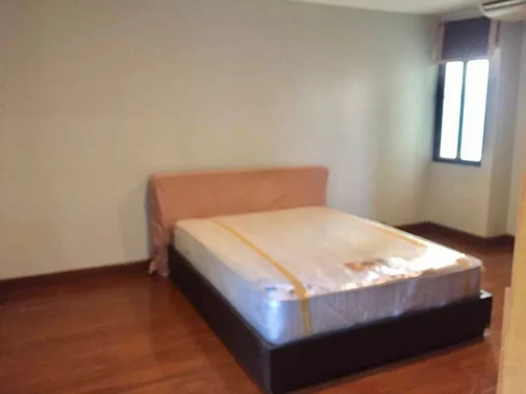 บ้านเช่าในโครงการ ใกล้ BTS ทองหล่อ For Rent House in compound closed BTS Thonglor