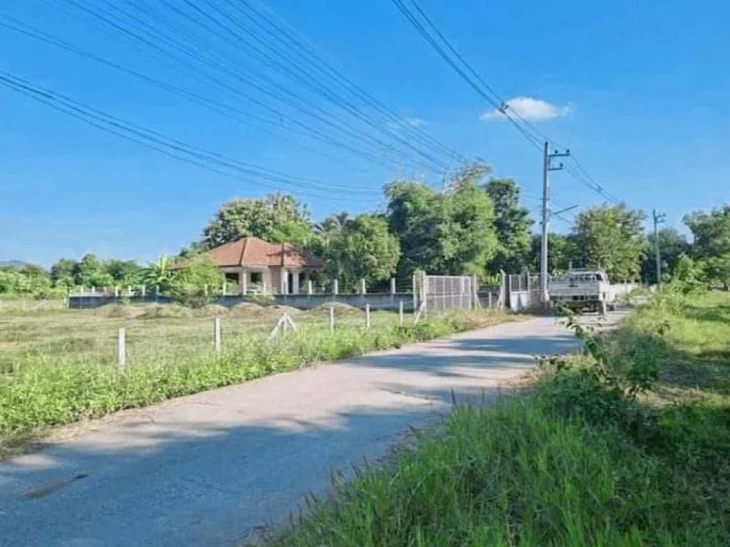 ขายที่ดินร้องวัวแดงสันกำแพงติดถนนคอนกรีตโฉนดพร้อมโอนราคาถูก