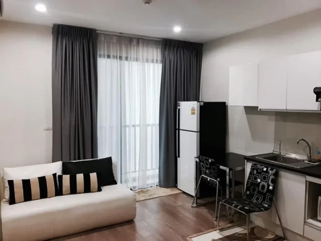 ให้เช่าคอนโด Astro Condominium เอสโทร ถนนแจ้งวัฒนะ ขนาด 36 ตรม ชั้น 18 ราคา8500บาท