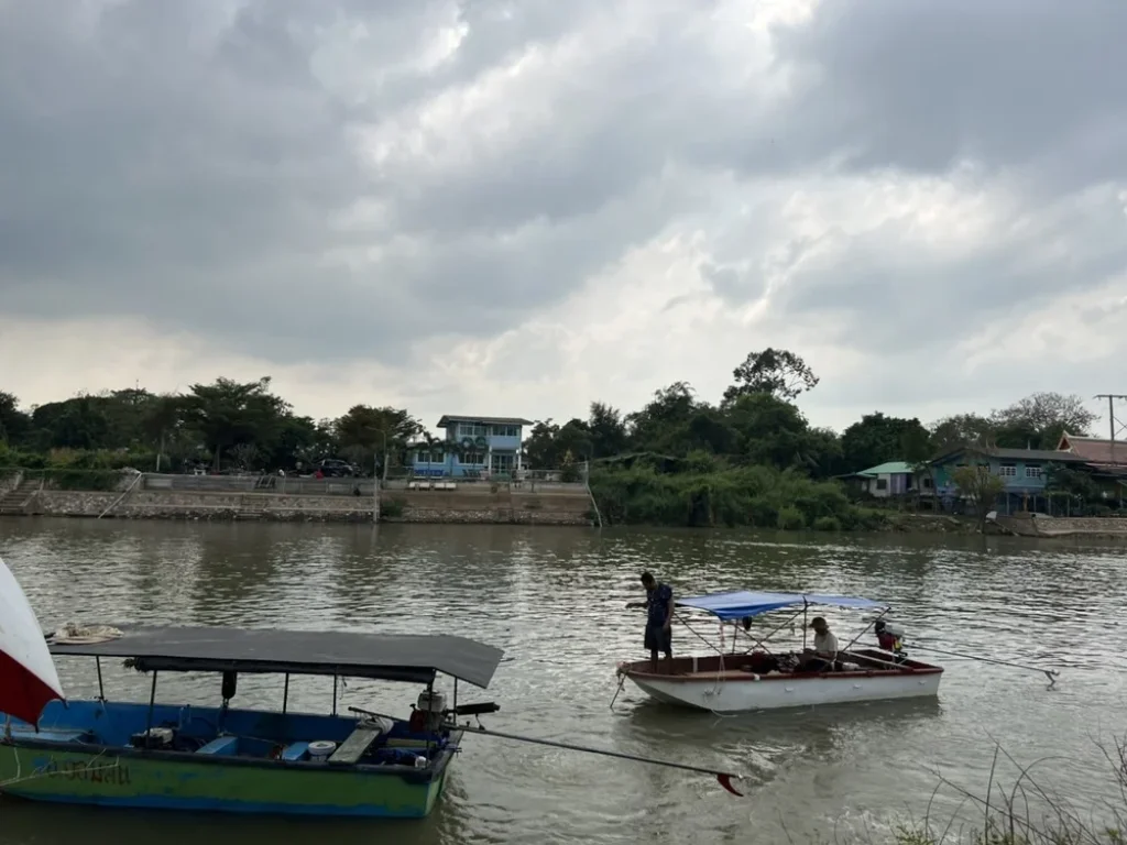 ขายที่ดินสวยมากติดแม่น้ำเจ้าพระยา เกาะเมือง อยุธยา หาไม่ได้เเล้ว