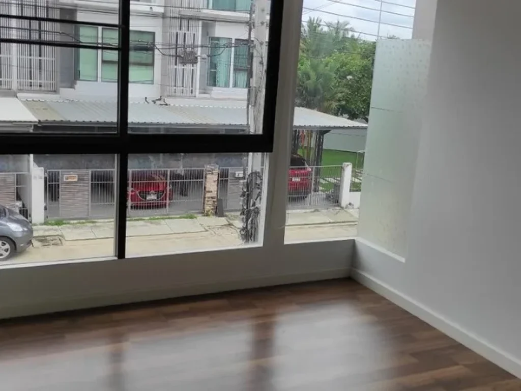 TOWNHOME บ้านใหม่ 2 พุทธบูชา 36 3 BEDROOM area 19 ตารางวา 2900000 บาท ใกล้กับ ใกล้มหาวิทยาลัยเทคโนโลยีพระจอมเกล้า ธนบุรี KMUTT ทำเลศักยภาพ กรุงเทพ