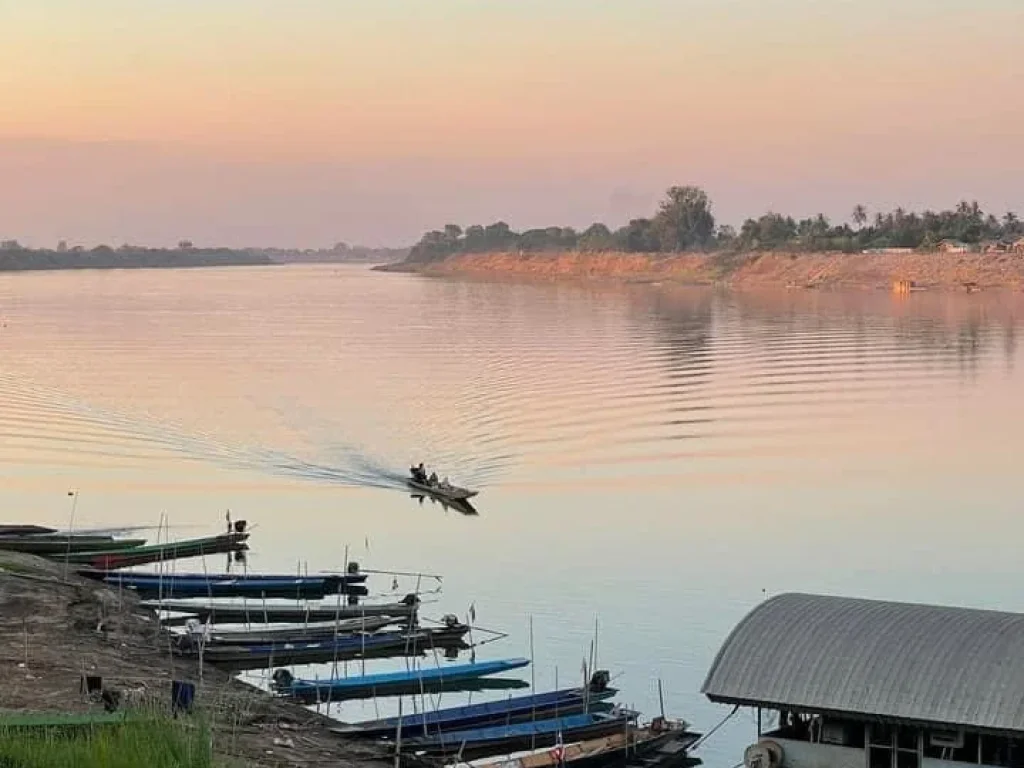 ขายบ้านพร้อมที่ดินติดถนนริมโขง วิวสวย อากาศดี ตเวียงคุก อเมือง จหนองคาย