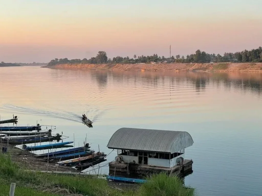 ขายบ้านพร้อมที่ดินติดถนนริมโขง วิวสวย อากาศดี ตเวียงคุก อเมือง จหนองคาย