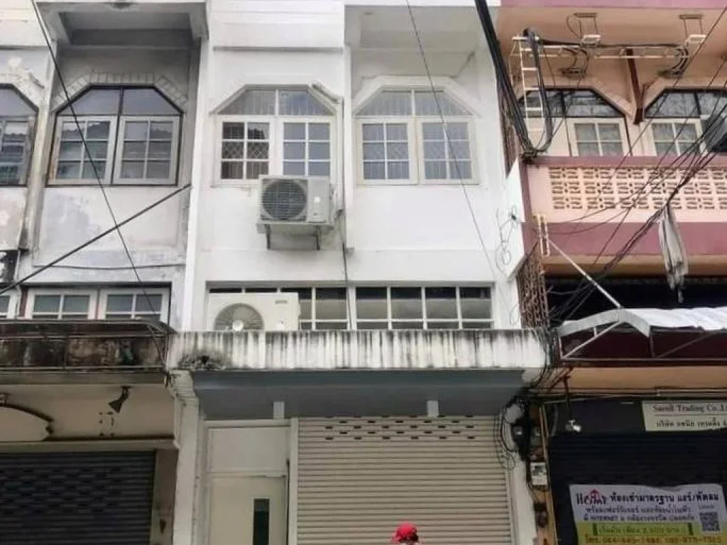 For Rent ให้เช่า อาคารพาณิชย์ 4 ชั้นครึ่ง รามคำแหง 24 ภายในตกแต่งเหมาะจะทำออฟฟิศ หรือ โรงเรียนกวดวิชา