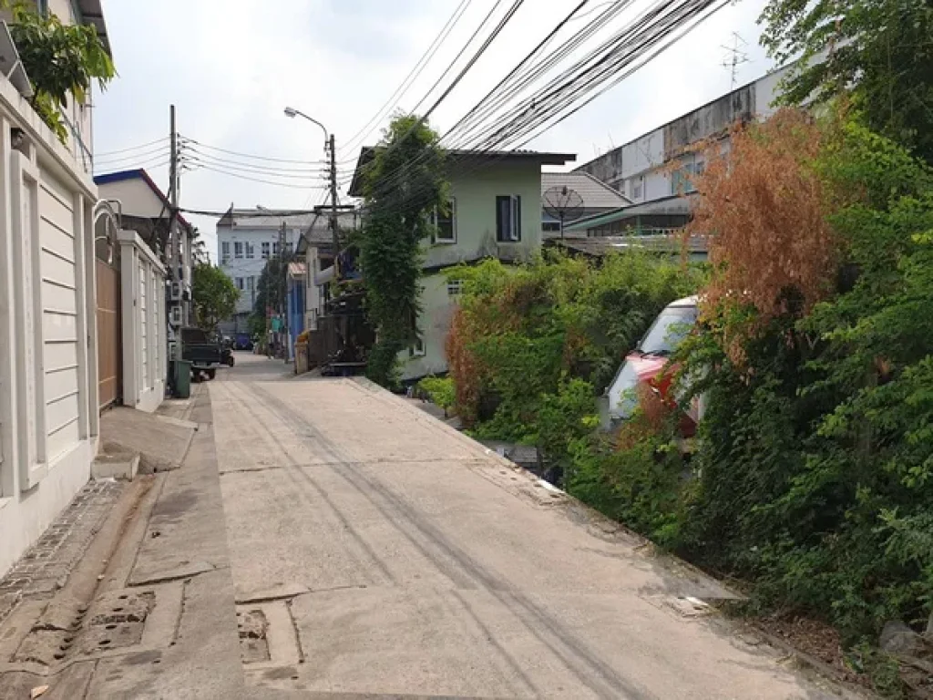 ขายที่ดิน ถนนประดิษฐ์มนูธรรม ซอย 5 เขตวังทองหลาง กรุงเทพมหานคร