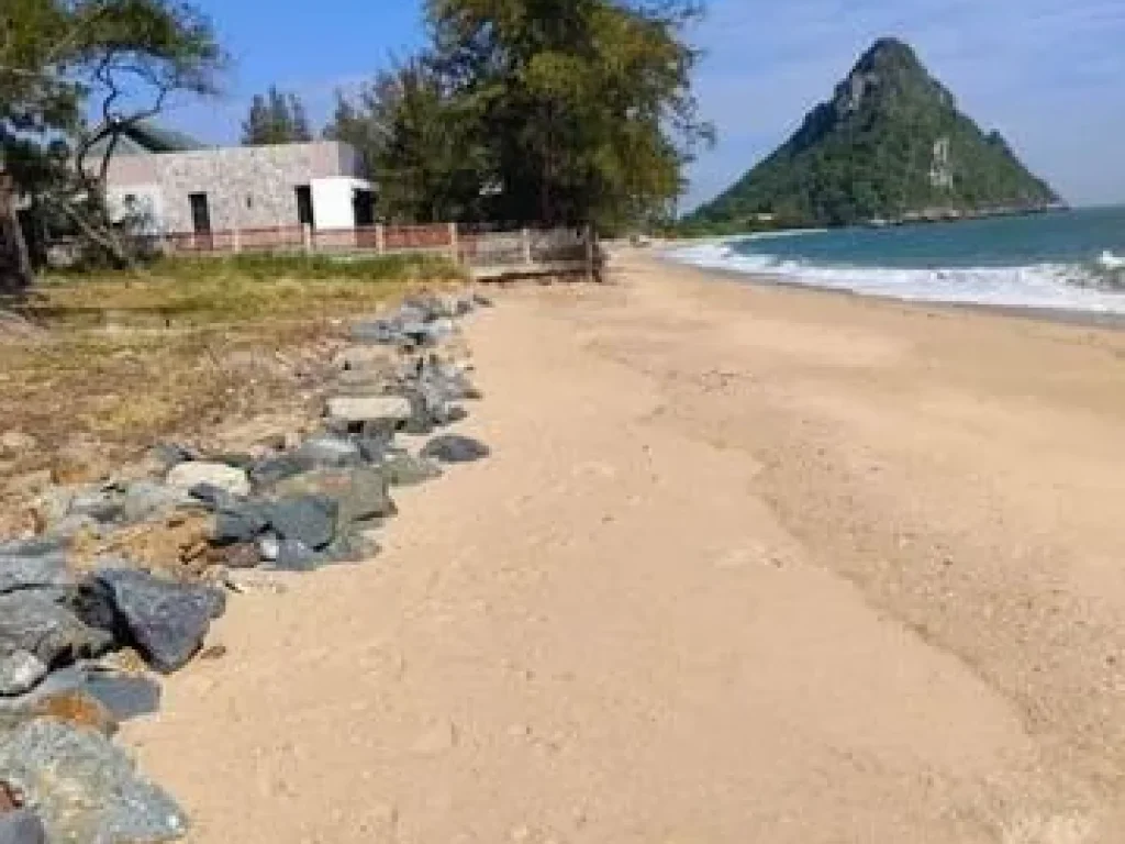 ขาย ที่ดิน ติดทะเลหาดทรายขาวตำบลอ่าวน้อยประจวบคีรีขันธ์ ที่สูงไม่ต้องถมเหมาะทำธุรกิจหลากหลาย