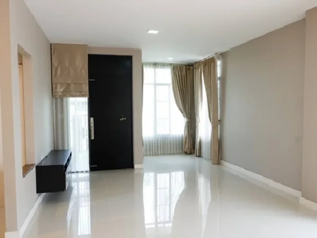 For Rent ให้เช่าบ้านเดี่ยว 2 ชั้น หมู่บ้านมัณฑนา รามอินทรา-วงแหวน บ้าน 2 หลังติดกัน