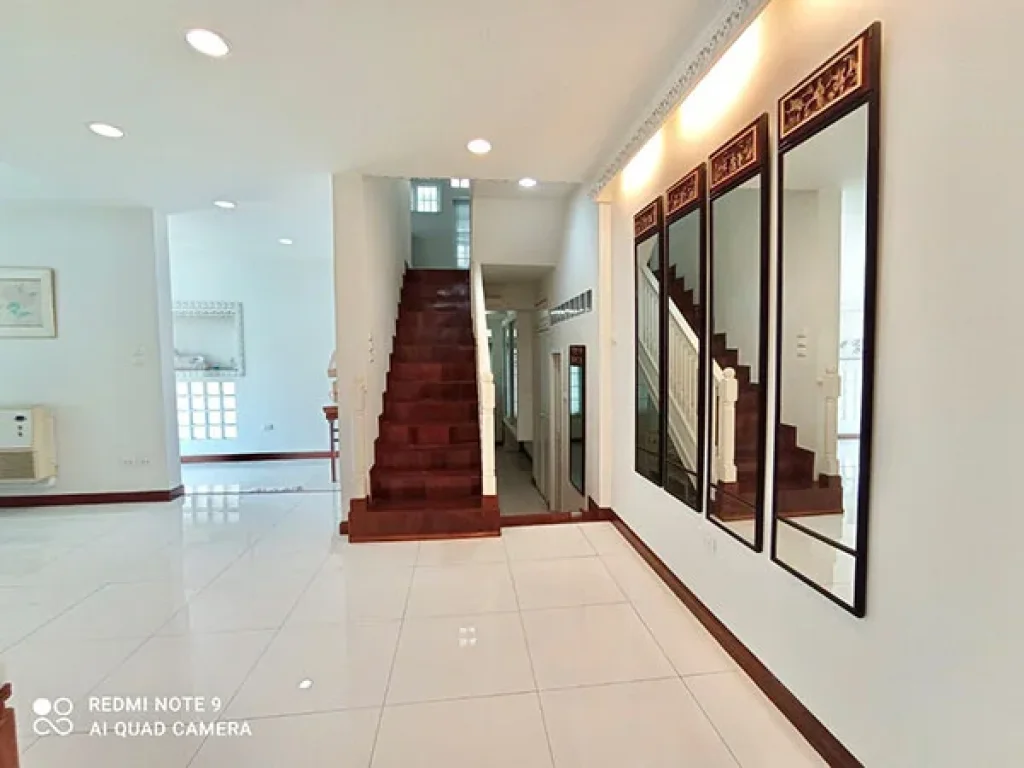 บ้านเดี่ยวสวย แบบ5ห้องนอน สำหรับอยู่อาศัย Beautiful Single House 5Bedrooms For Residence