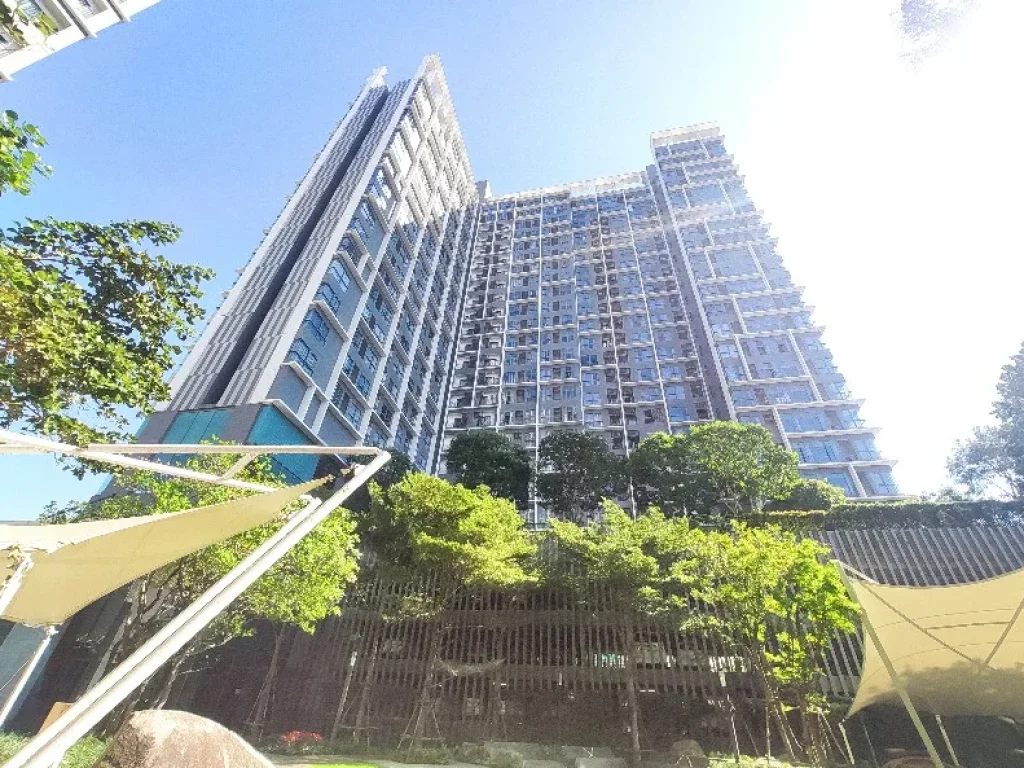 ขายคอนโด ไอดีโอ โมบิ สุขุมวิท Ideo mobi sukhumvit วิวสระว่ายน้ำ ห้อง 1 bedroom พร้อมอยู่ ติด BTS อ่อนนุช เขตพระโขนง กทม