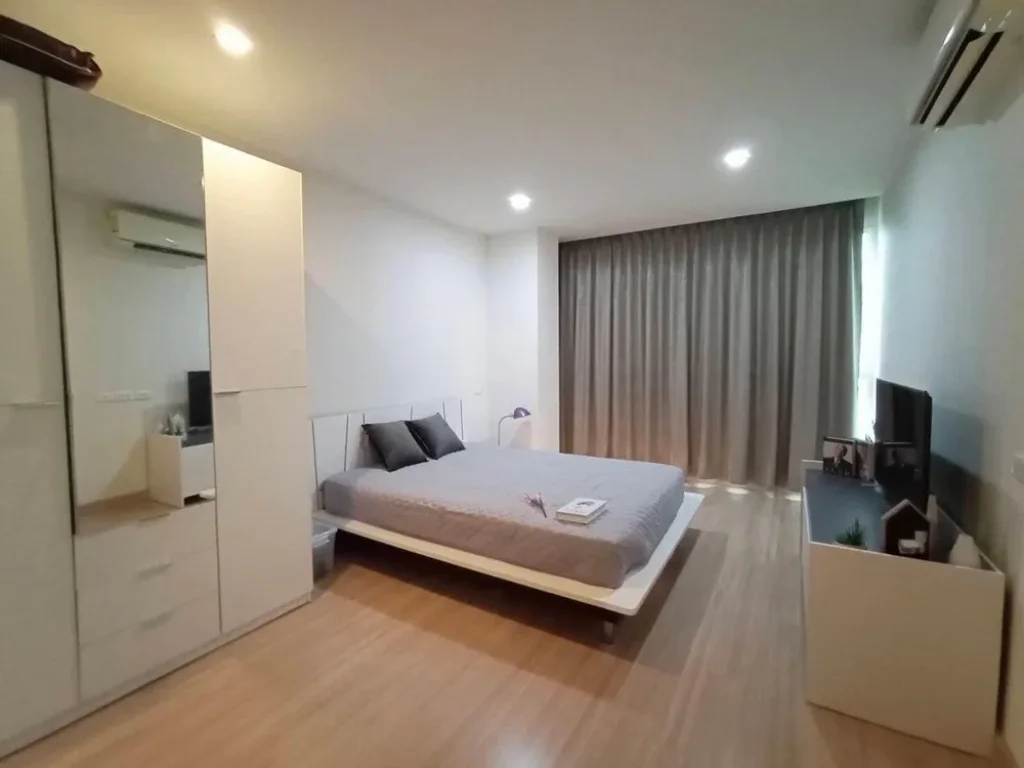 ขายถูก Happy Condo ลาดพร้าว 101 ห้องใหญ่-ห้องมุม-วิวเมือง