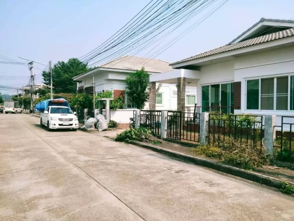 ขายบ้านรีโนเวทใหม่ 56 ตรว หมู่บ้านเพ็ญมณี หนองผึ้ง อสารภี เชียงใหม่