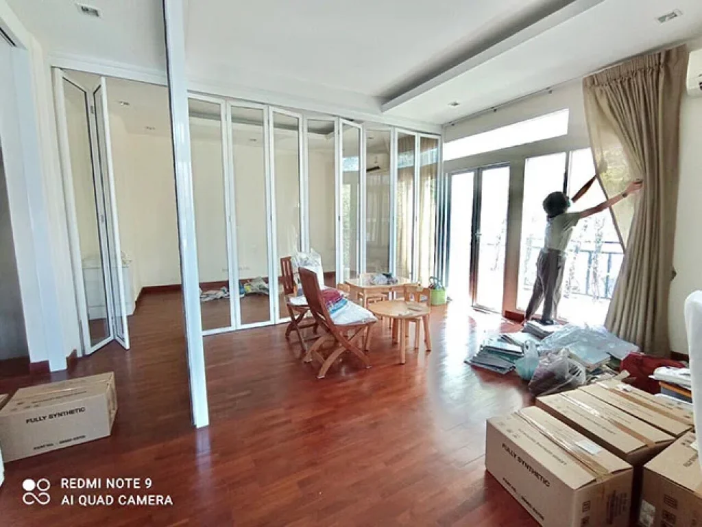 ทาวน์โฮม 5 ห้องนอน สำหรับขาย For Rent Town Home 5Bedrooms