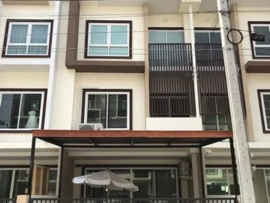 For Rent ทาวน์โฮม ปรัชญา บิสโฮม อ่อนนุช-สุวรรณภูมิ