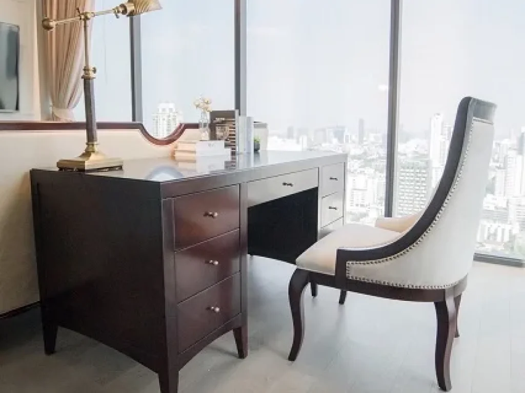 ขายคอนโดหรู พร้อมผู้เช่า Celes Asoke Penthouse เนื้อที่ใช้สอย 134 ตรม